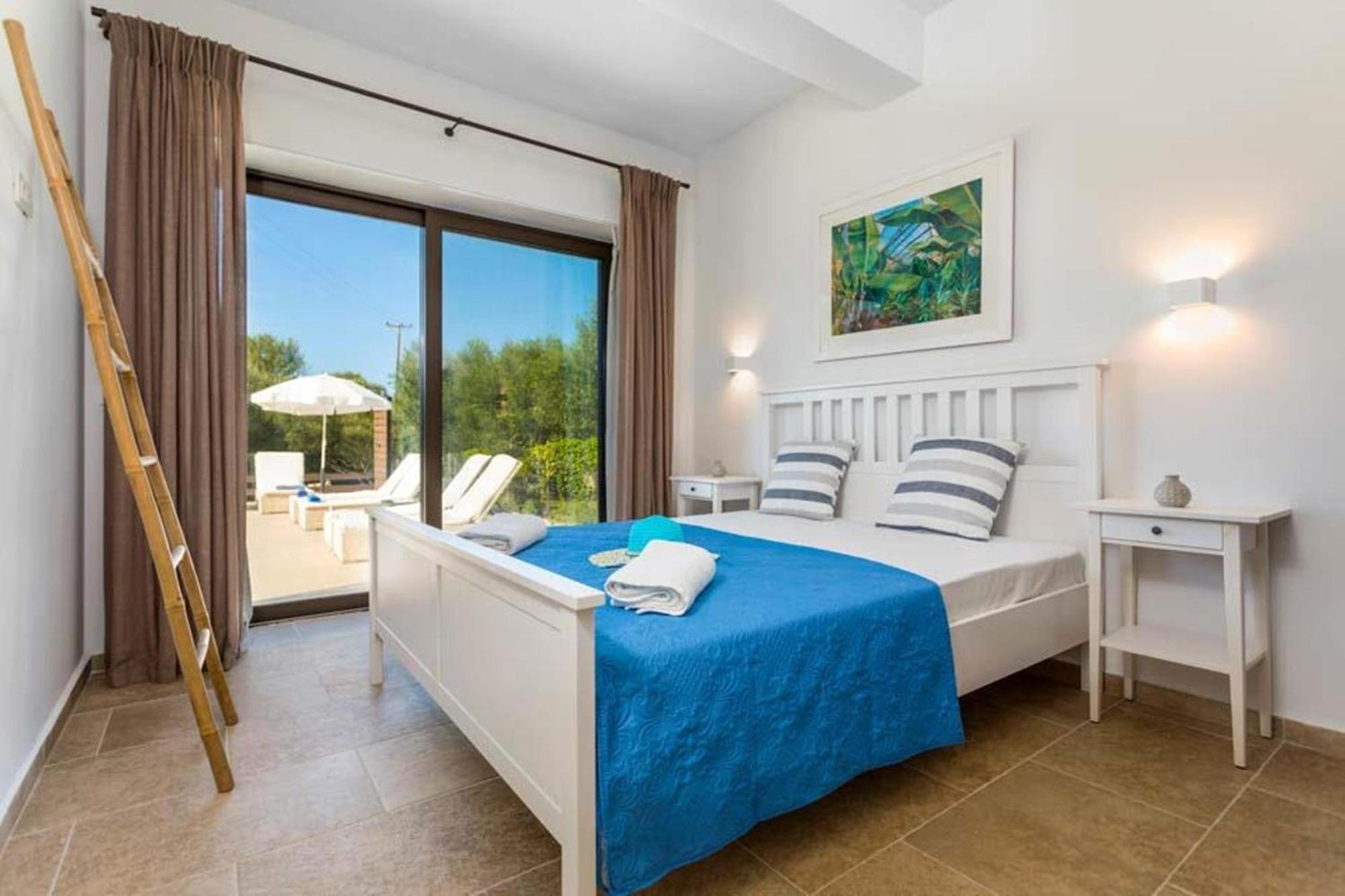 Astarte Villas - Petra Elia Private Villa With Pool Plános Eksteriør bilde